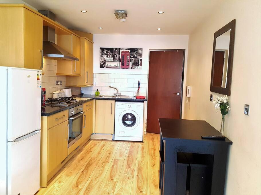 Apartment Comfortable Studio Flat Near Central London